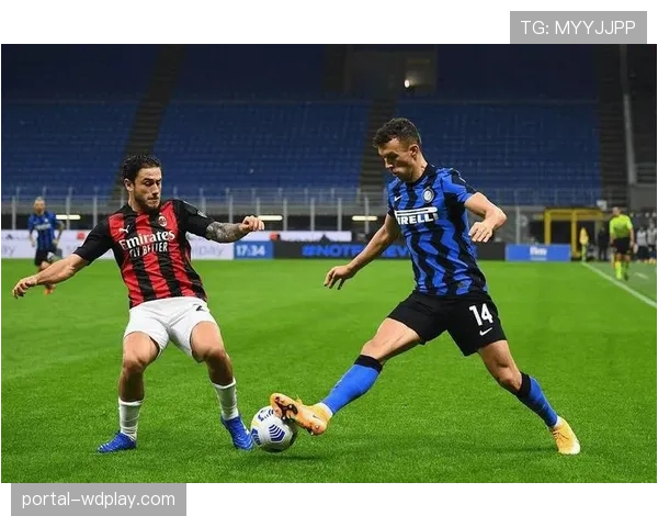 战术预报：为应对国际米兰的快速反击，AC米兰可能重拾三中卫阵型